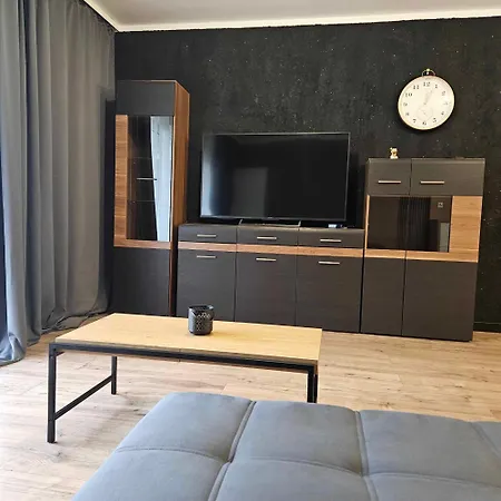 Crystal Apartment *